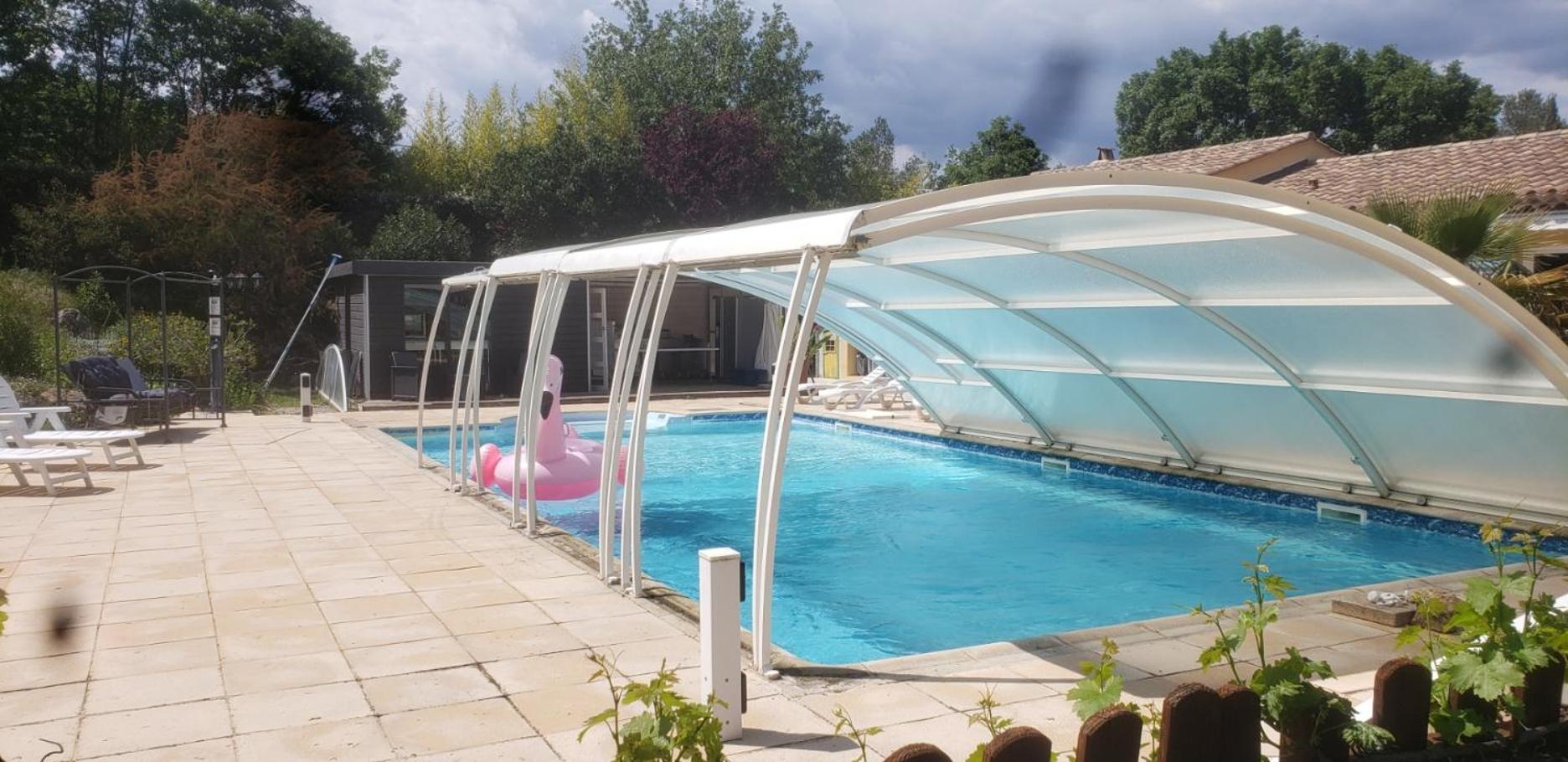 Les Glycines Villa Figanieres Luaran gambar
