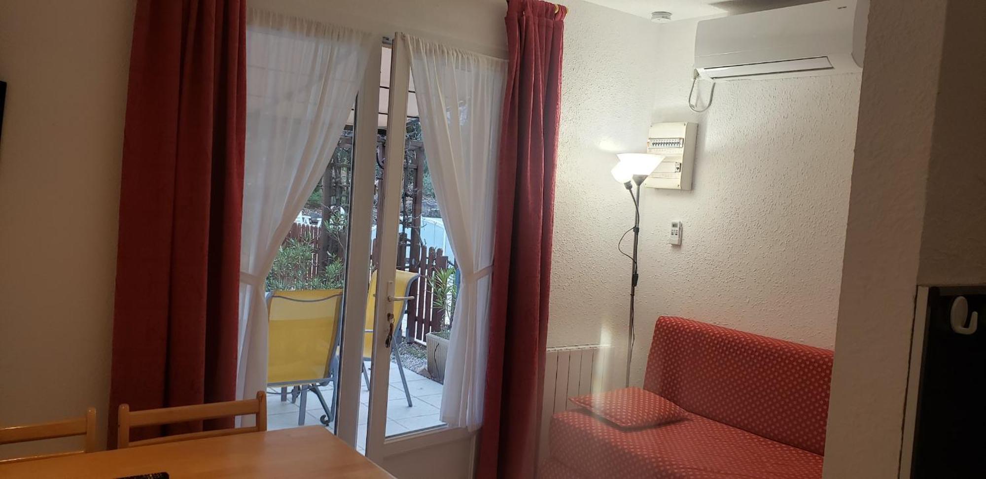 Les Glycines Villa Figanieres Luaran gambar