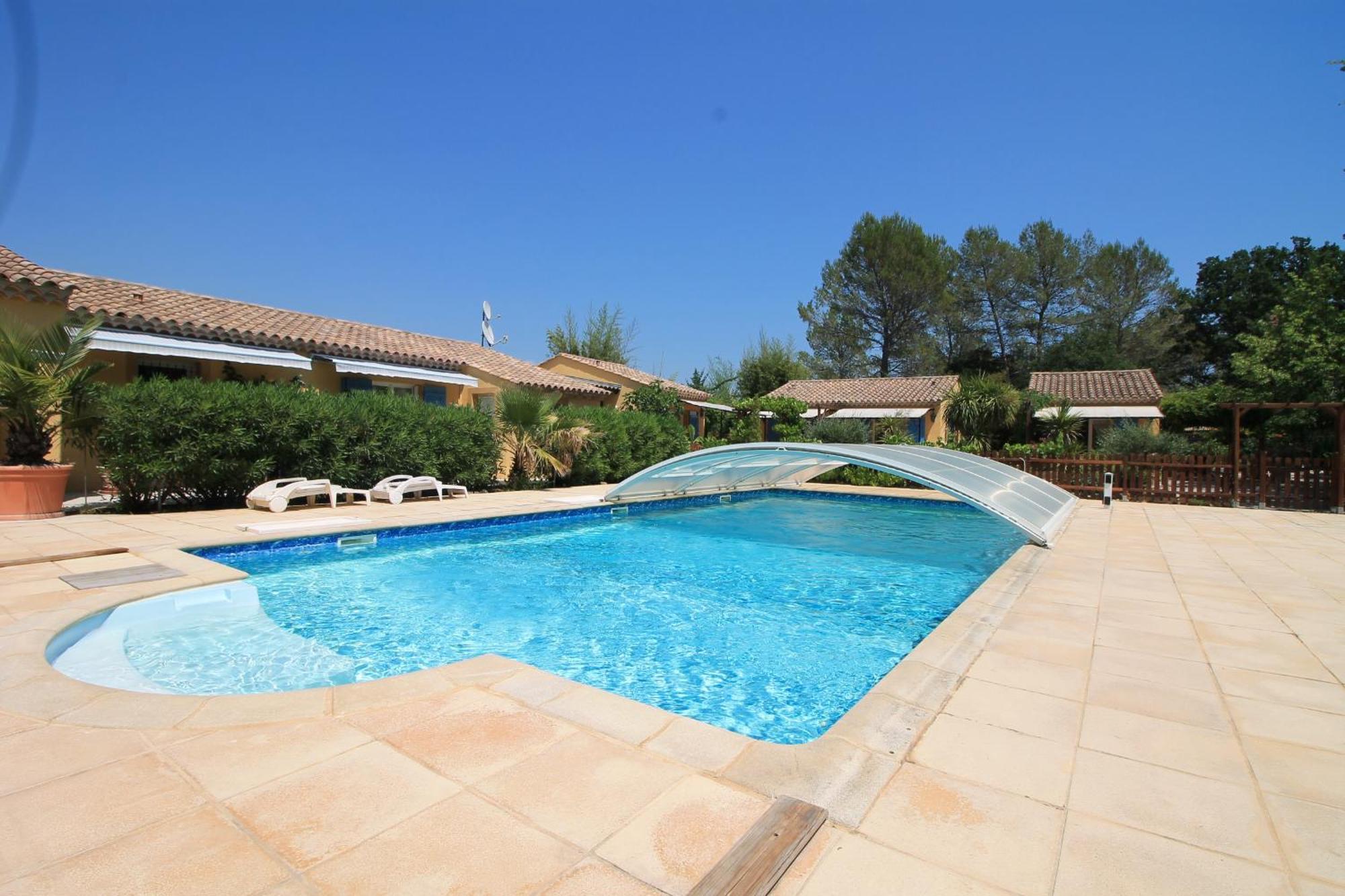 Les Glycines Villa Figanieres Luaran gambar
